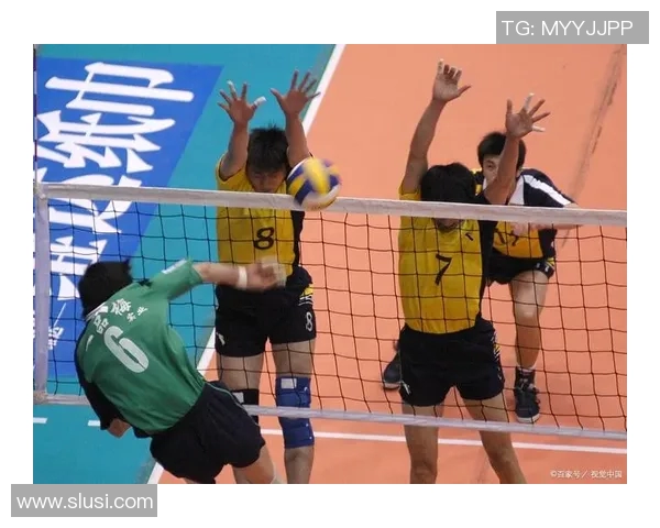 重庆排球队的团队协作：探索排球运动中的默契与配合之道